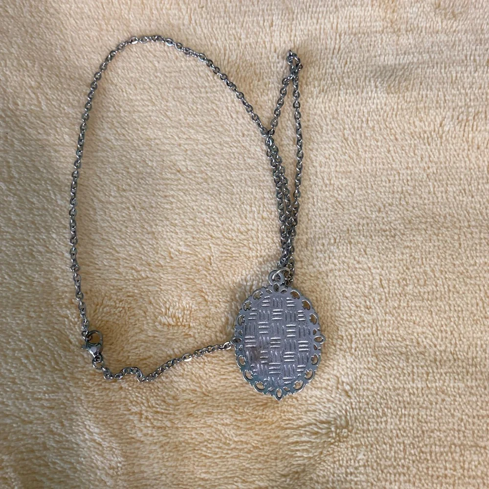 Sweetheart hand-painted pendant - Picture 6 of 9